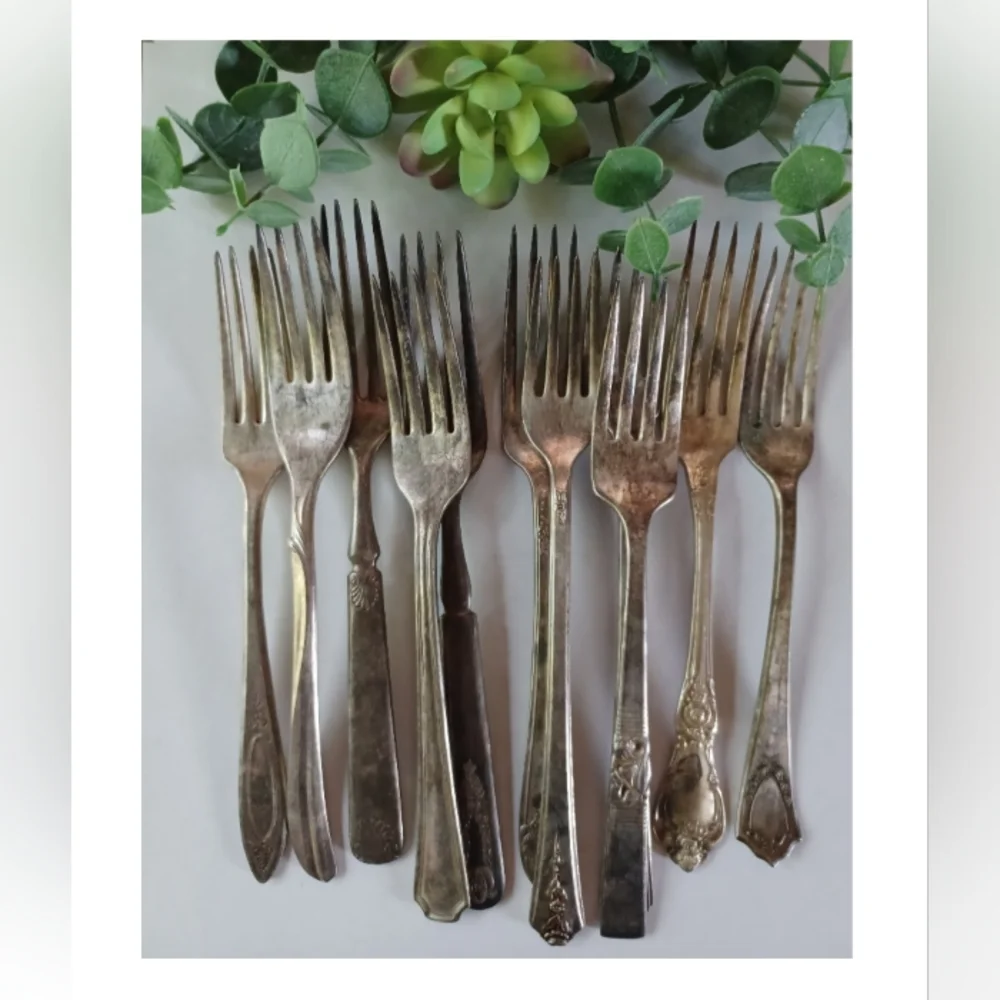 Vintage Silverplated Forks Set of 11 - Picture 1 of 4